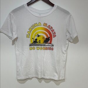 Women’s Disney Lion King Hakuna Matata medium tshirt